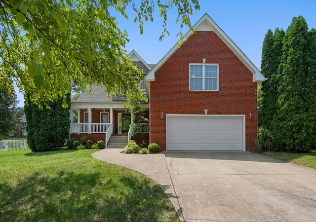 Photo 2 of Single family home for sale at 205 Cullom Way, Clarksville, TN 37043 | MLS# 3305491 | Listing updated on 2026-09-07
