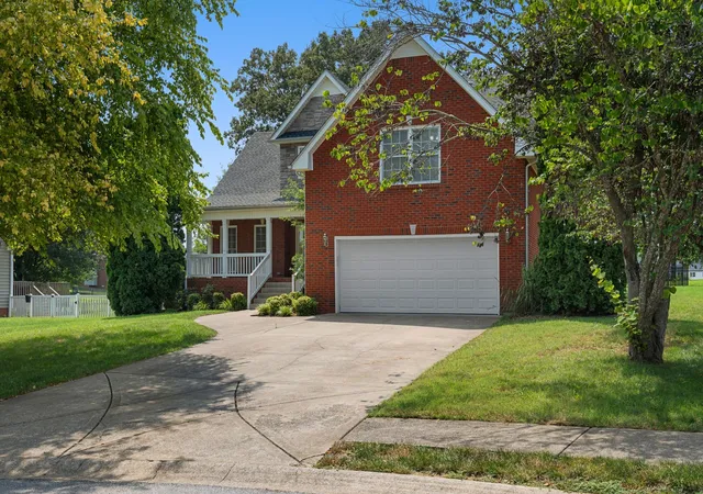 Photo 3 of Single family home for sale at 205 Cullom Way, Clarksville, TN 37043 | MLS# 3305491 | Listing updated on 2026-09-07