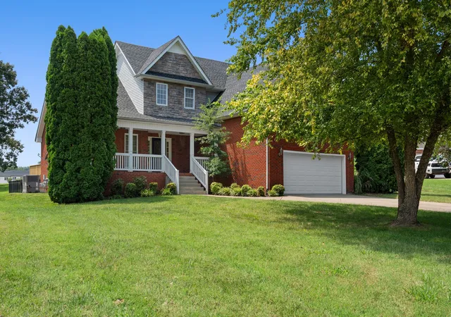 Photo 4 of Single family home for sale at 205 Cullom Way, Clarksville, TN 37043 | MLS# 3305491 | Listing updated on 2026-09-07