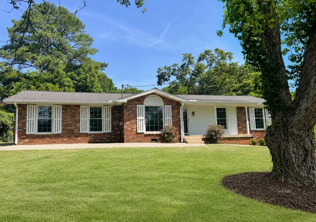 Homes for sale in Hendersonville, TN | 126 Gatone Dr, Hendersonville, TN 37075 | MLS# 3260194