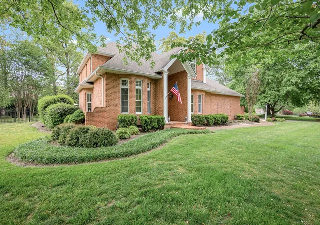 3rd image of 109 Albemarle Dr, Tullahoma, TN 37388 | MLS# 3259732