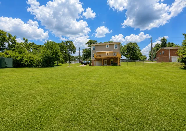 Photo 2 of Single family home for sale at 601 Maplewood Ln, Nashville, TN 37216 | MLS# 3260454 | Listing updated on 2026-10-02