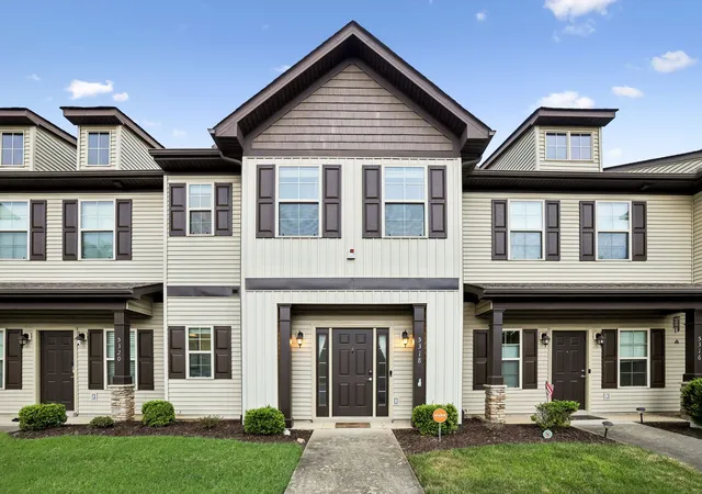 Homes for sale in Murfreesboro, TN | 5318 Perlou Ln, Murfreesboro, TN 37128 | MLS# 3259840