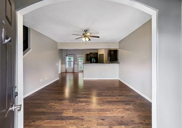 Homes for sale in Murfreesboro, TN | 5318 Perlou Ln, Murfreesboro, TN 37128 | MLS# 3259840