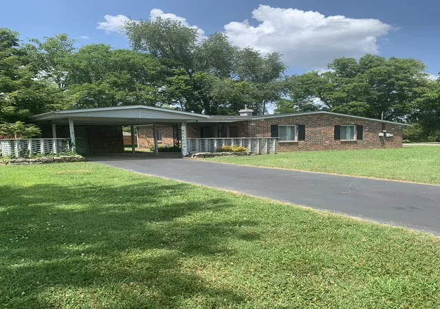 Homes for sale in Pulaski, TN | 904 Rackley Dr, Pulaski, TN 38478 | MLS# 3259877