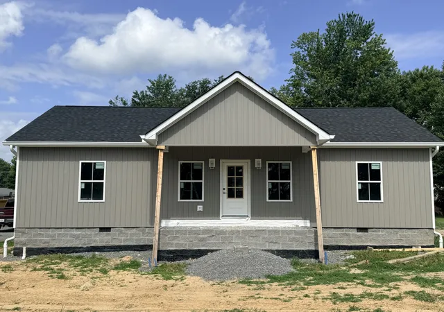 Homes for sale in Smithville, TN | 851 Anthony Avenue, Smithville, TN 37166 | MLS# 3259913