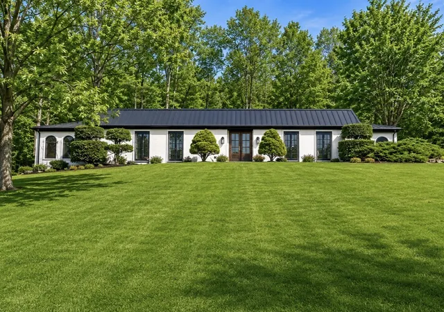 Photo 1 of Single family home for sale at 5430 Camelot Rd, Brentwood, TN 37027 | MLS# 3263958 | Listing updated on 2026-09-16