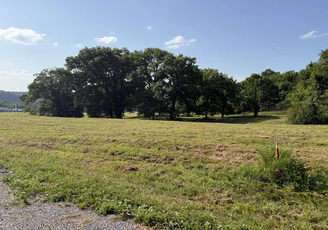 Homes for sale in Gainesboro, TN | 0 Jennings Creek Hwy, Gainesboro, TN 38562 | MLS# 3259905