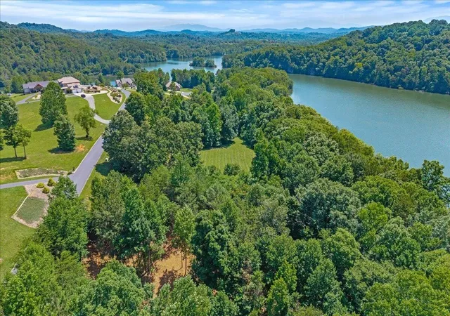 Homes for sale in Madisonville, TN | 16 Copper Still Way Dr, Madisonville, TN 37354 | MLS# 3259912