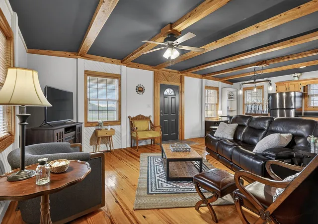 Homes for sale in Smithville, TN | 446 Oak Dr, Smithville, TN 37166 | MLS# 3259928