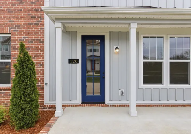 Homes for sale in Nashville, TN | 120 Valentine Aly, Nashville, TN 37218 | MLS# 3259930