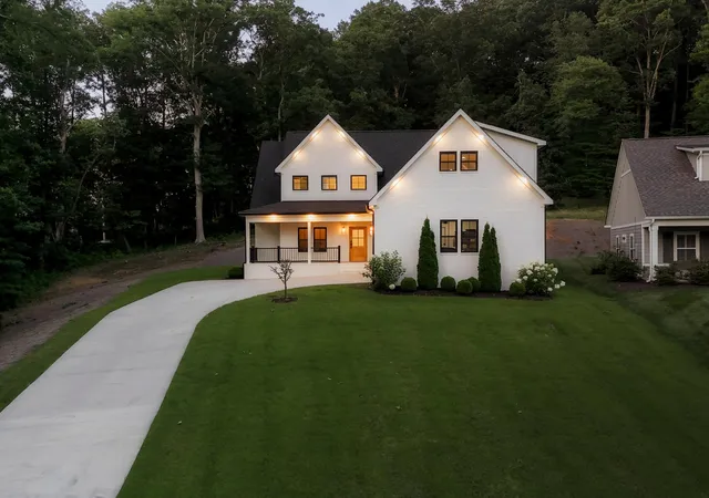 Single family home for sale at 2525 Parkside Pl NE, Cleveland, TN 37311 | MLS# 3259941