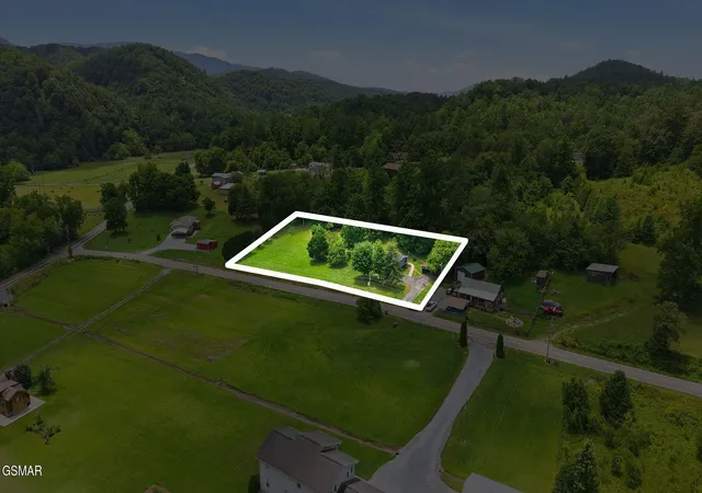 Homes for sale in Cosby, TN | 4719 Bogard Road, Cosby, TN 37722 | MLS# 3269773