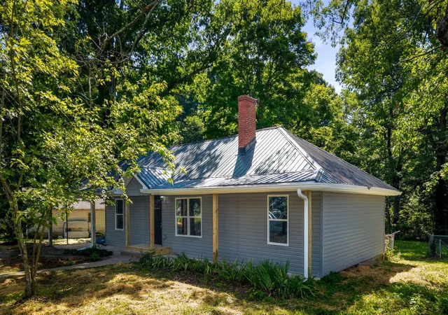 Homes for sale in Decatur, TN | 17855 State Hwy 58 N, Decatur, TN 37322 | MLS# 3259965