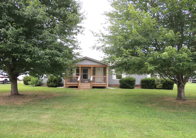 Homes for sale in Gallatin, TN | 168 Lbj Dr, Gallatin, TN 37066 | MLS# 3260350