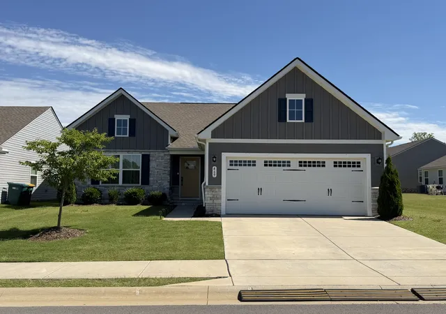 Photo 1 of Single family home for sale at 469 Steamview Dr, White House, TN 37188 | MLS# 3260105 | Listing updated on 2026-08-20