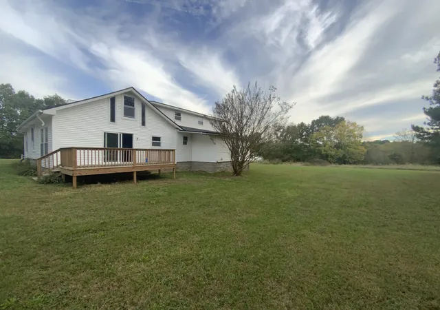 Homes for sale in Bon Aqua, TN | 11065 New Cutoff Rd, Bon Aqua, TN 37025 | MLS# 3260040