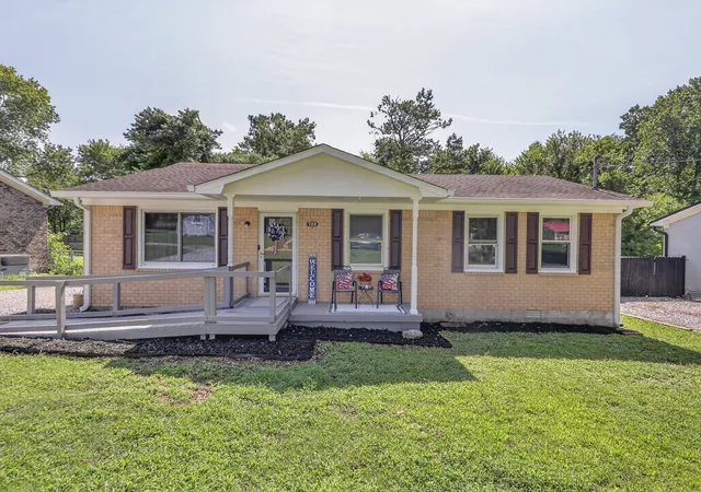 Single family home for sale at 109 Amber Lynn Cir, Columbia, TN 38401 | MLS# 3260121