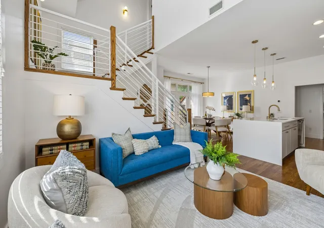 Photo 3 of Townhouse for sale at 395 Monroe St, Nashville, TN 37208 | MLS# 3302530 | Listing updated on 2026-09-29