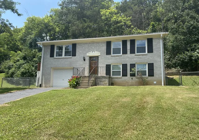 3rd image of 211 Sawyer Brown Ct, Nashville, TN 37221 | MLS# 3260206