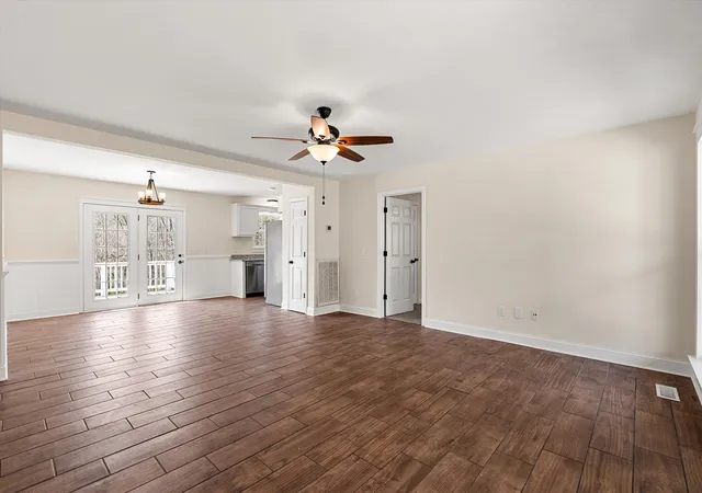Homes for sale in Chapmansboro, TN | 2789 Hwy 12 N, Chapmansboro, TN 37035 | MLS# 3260120