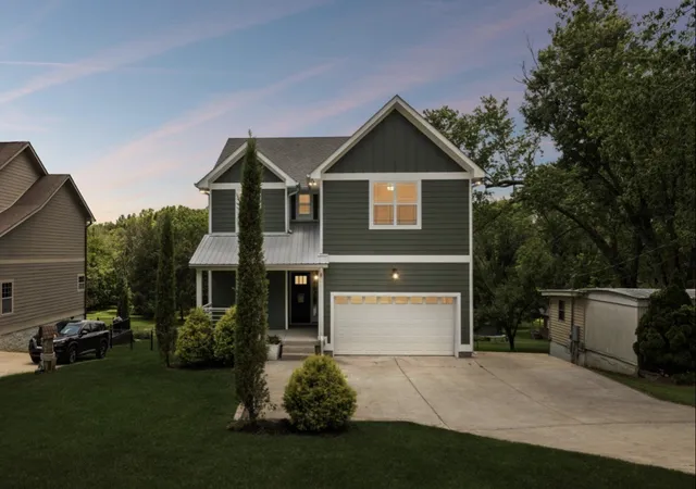 Photo 3 of Single family home for sale at 326 Twin Cvs Dr, Lebanon, TN 37087 | MLS# 3260161 | Listing updated on 2026-10-07