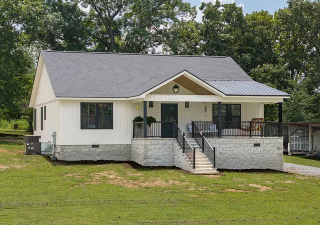 Homes for sale in Flintville, TN | 4 Old Oliver Smith Rd, Flintville, TN 37335 | MLS# 3260307