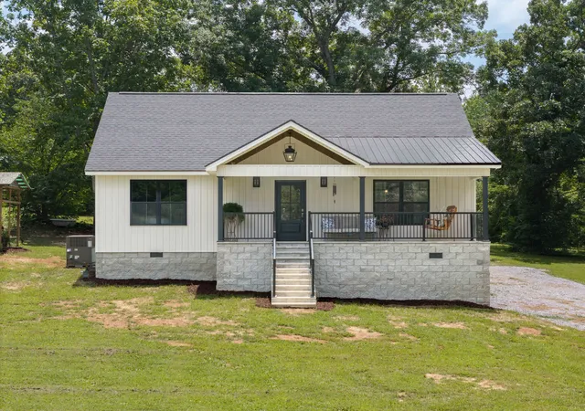 Homes for sale in Flintville, TN | 4 Old Oliver Smith Rd, Flintville, TN 37335 | MLS# 3260307