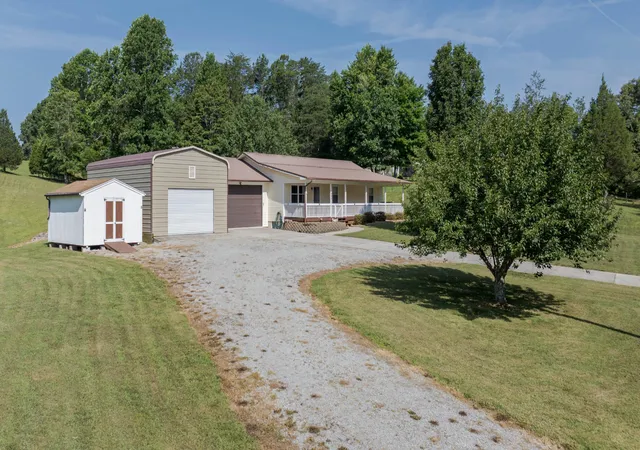 3rd image of 446 Upper Clear Creek Road, Spring City, TN 37381 | MLS# 3304344