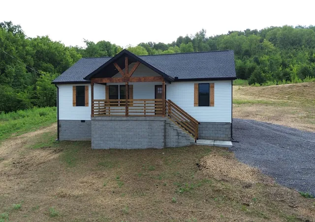 Photo 4 of Single family home for sale at 797 Smith Bnd Ln, Gainesboro, TN 38562 | MLS# 3260506 | Listing updated on 2026-08-23