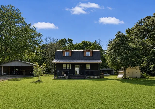 Homes for sale in Manchester, TN | 166 Allie Boynton Dr, Manchester, TN 37355 | MLS# 3260190