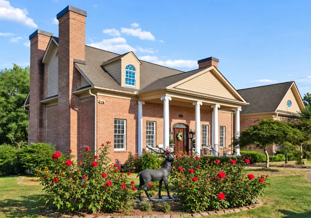 Photo 3 of Single family home for sale at 200 Holmes Crk Rd, Smithville, TN 37166 | MLS# 3260325 | Listing updated on 2026-09-27
