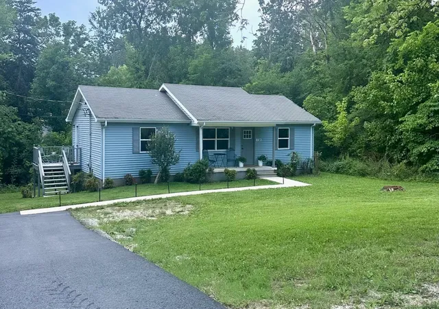 Homes for sale in Livingston, TN | 138 Buena Vista Dr, Livingston, TN 38570 | MLS# 3260340