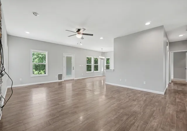 3rd image of 3000 Noble Ct, Waco, KY 40385 | MLS# 3260988