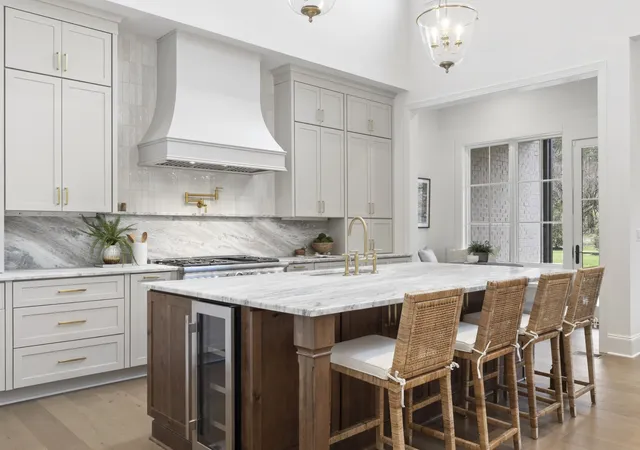 Photo 3 of Single family home for sale at 641 Brook Holw Rd, Nashville, TN 37205 | MLS# 3262709 | Listing updated on 2026-08-22