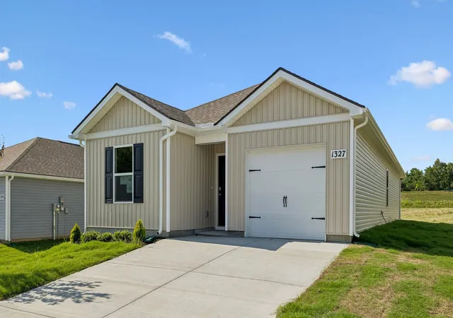 Homes for sale in Lewisburg, TN | 1327 Preakness Ln, Lewisburg, TN 37091 | MLS# 3260246