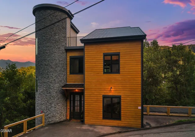 100th image of 1253 Bavarian Way, Gatlinburg, TN 37738 | MLS# 3307497