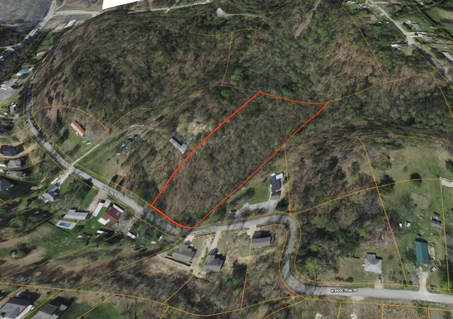 Homes for sale in Soddy Daisy, TN | 9736 W Ridge Trail Road, Soddy Daisy, TN 37379 | MLS# 3260294