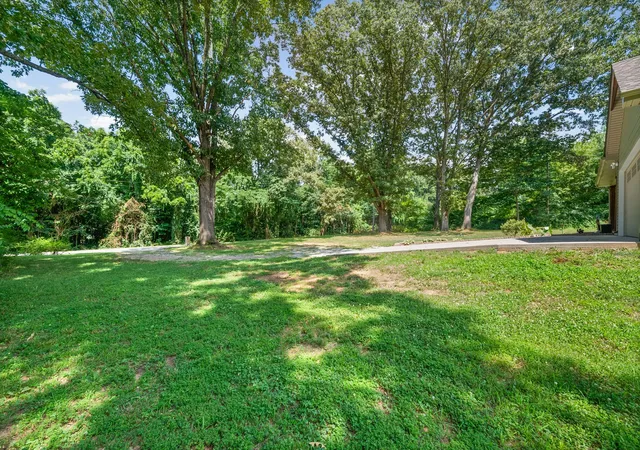 Homes for sale in Oak Grove, KY | 1691 Hugh Hunter Rd, Oak Grove, KY 42262 | MLS# 3260436
