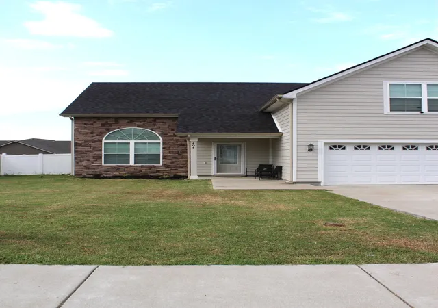 Photo 1 of Single family home for sale at 404 Tramore Dr, Smyrna, TN 37167 | MLS# 3260468 | Listing updated on 2026-09-28