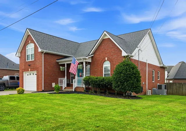 Homes for sale in White House, TN | 203 Cheyenne Dr, White House, TN 37188 | MLS# 3260491