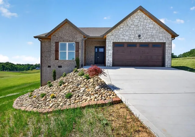 1st image of 4114 Summer Pt, Cookeville, TN 38501 | MLS# 3260501