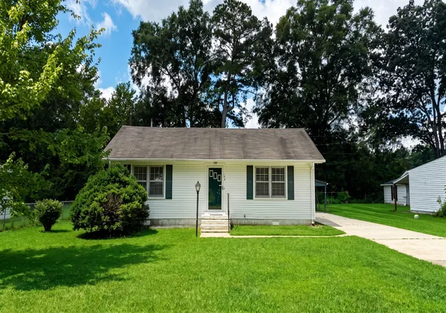 4th image of 138 Ham St, Tullahoma, TN 37388 | MLS# 3270689