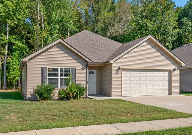 Photo 1 of Single family home for sale at 1252 Magnum Dr, Clarksville, TN 37040 | MLS# 3260533 | Listing updated on 2026-10-19