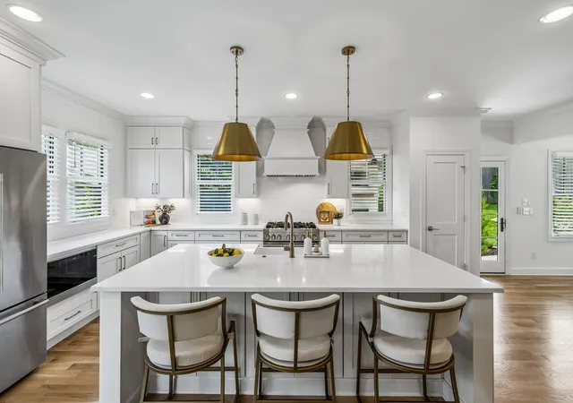 Photo 4 of Single family home for sale at 2416 W Linden Ave, Nashville, TN 37212 | MLS# 3260675 | Listing updated on 2026-09-17