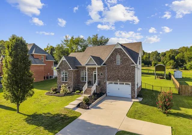 Homes for sale in White Bluff, TN | 105 Wagners Way, White Bluff, TN 37187 | MLS# 3261035