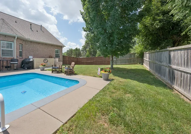 Homes for sale in Thompsons Station, TN | 2754 Jutes Dr, Thompsons Station, TN 37179 | MLS# 3262066