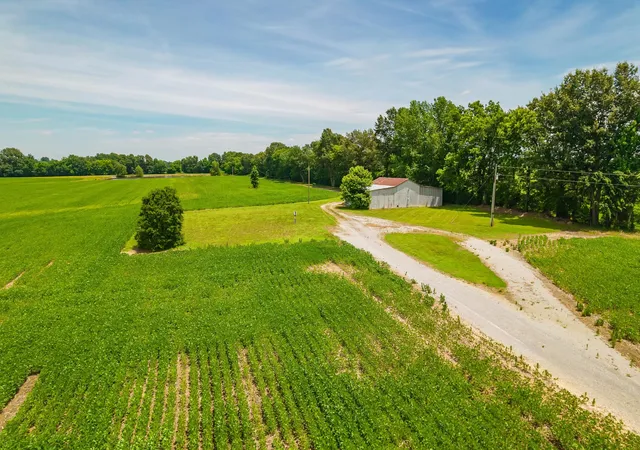Homes for sale in Union City, TN | 4996 Arch Thompson Rd, Union City, TN 38261 | MLS# 3260606
