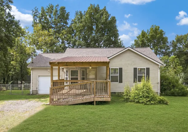 Single family home for sale at 1103 Cindi Ct, Mount Juliet, TN 37122 | MLS# 3260672