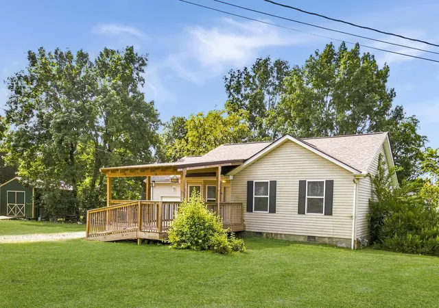 Photo 3 of Single family home for sale at 1103 Cindi Ct, Mount Juliet, TN 37122 | MLS# 3260672 | Listing updated on 2026-10-06